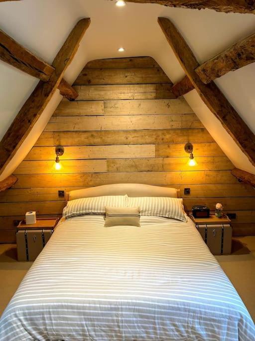 Cotswold Cottage- Central ウィットニー エクステリア 写真